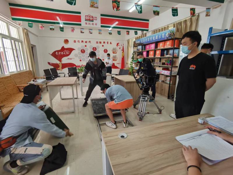 一支视频激活品牌生命力｜德昌县产品视频拍摄公司的创意魔法秀